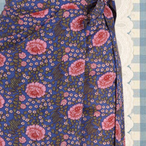 Wrap_skirt_pink_flower_2