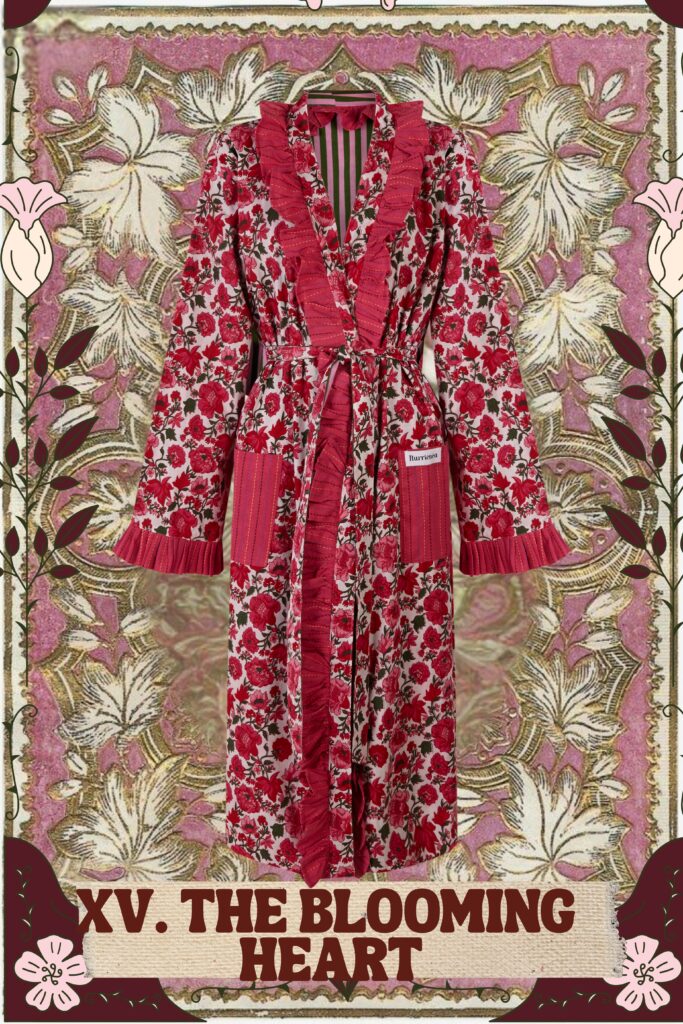 Bata_reversible_con_volantes_Rojo_Rosa_2