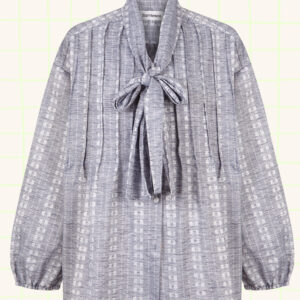 The short walk blouse